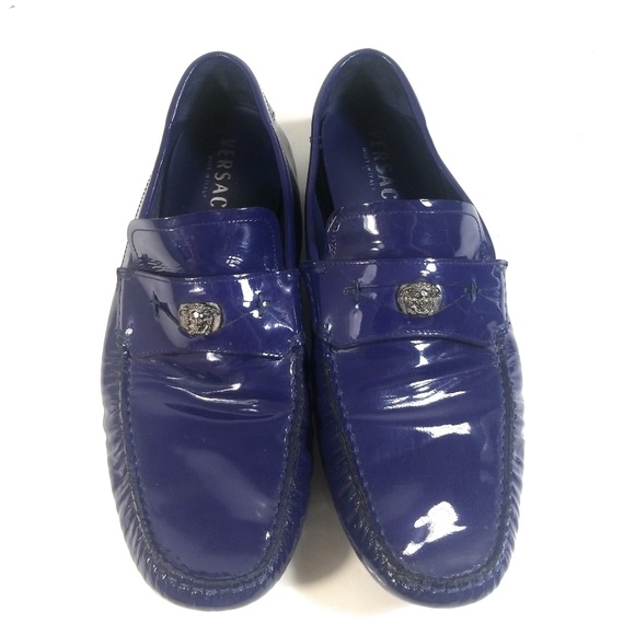 mock croc medusa chain loafers